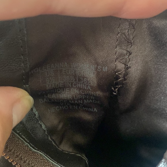 Genuine leather guess boots - Picture 4 of 8